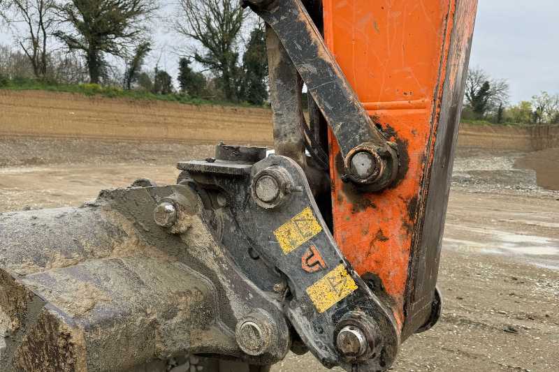 OmecoHub - Immagine DOOSAN DX235NLC-5